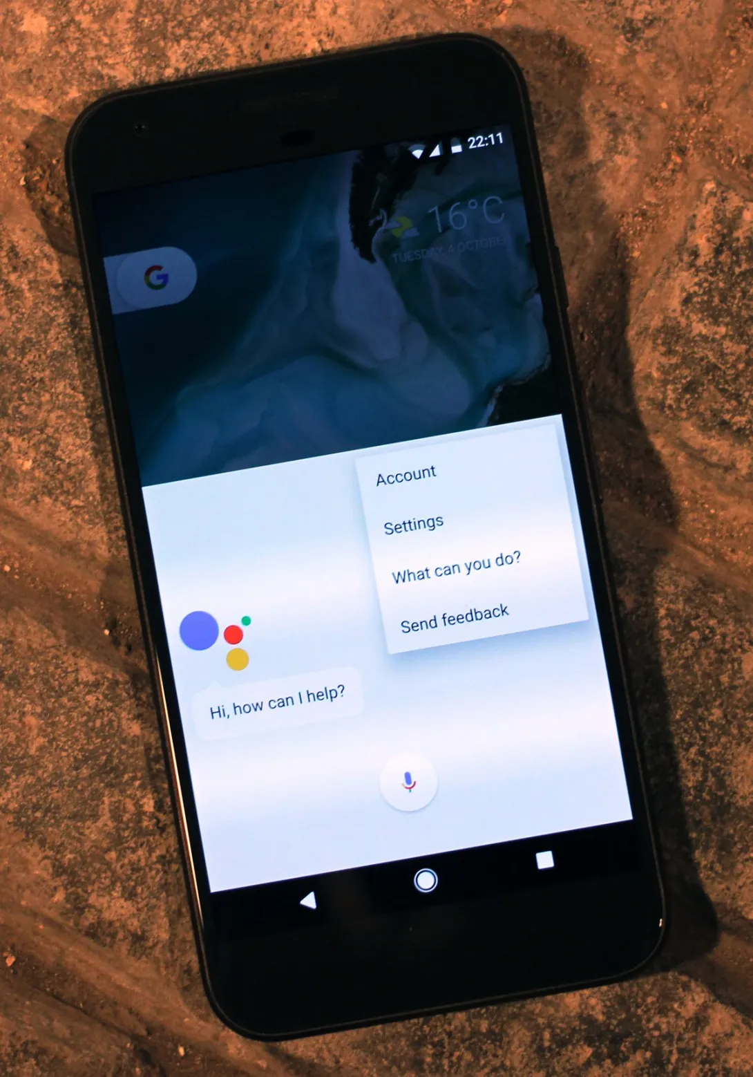 The Android digital assistant settings shown on a Google Pixel XL smartphone.